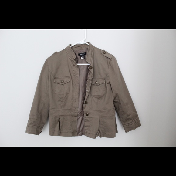 Olive jacket - Picture 1 of 3